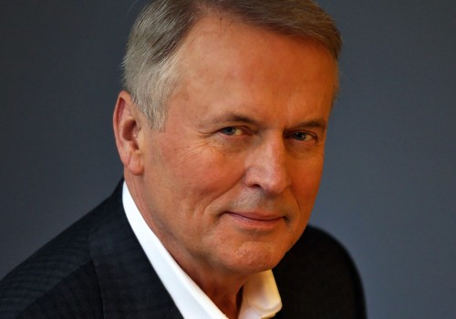 John Grisham - An In-Depth Look at the Famous Business Book Author